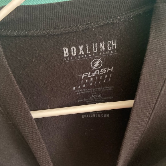 STAR labs sweatshirt - Picture 2 of 2